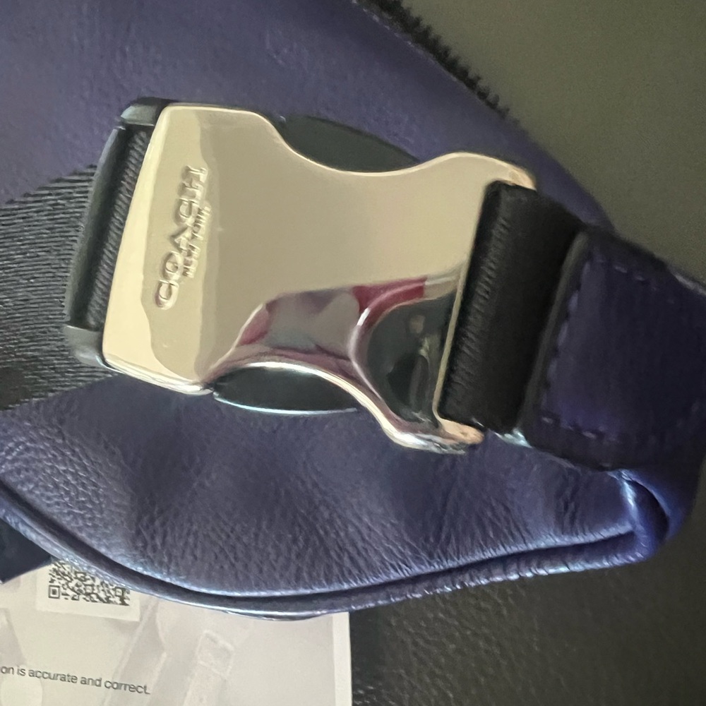 Coach Purple bum bag. Rare!
Excellent condition - Picture 7 of 10